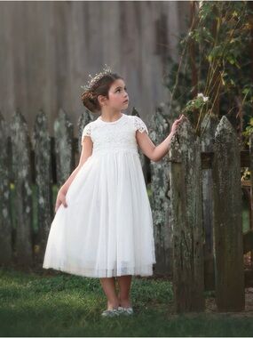 Trish Scully White Lace Flower Girl Dress Wedding First Communion Beach Photos